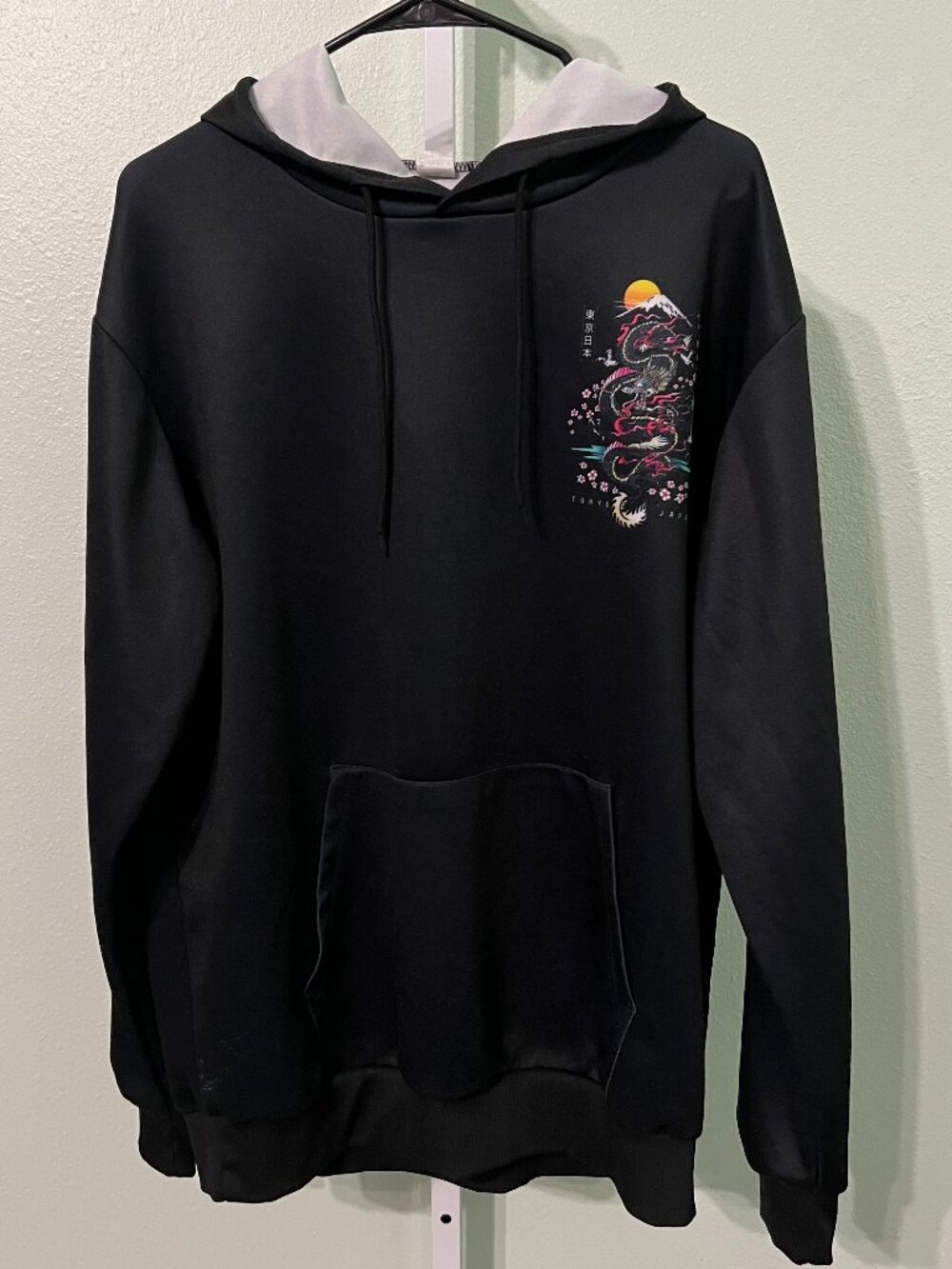 3Three In Japanese Aesthetic Black Hoodie w Dragon & Cherry Blossom Print SZ Lrg